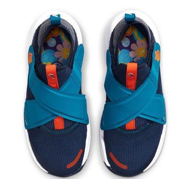 Nike Kids Teal and Orange Sneakers - Picture 1 of 3